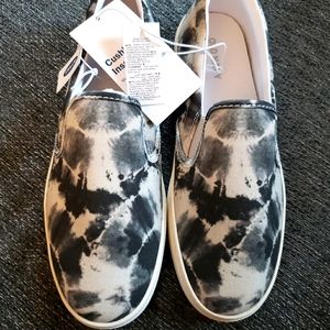 Old Navy Canvas Slip-Ons NWT
